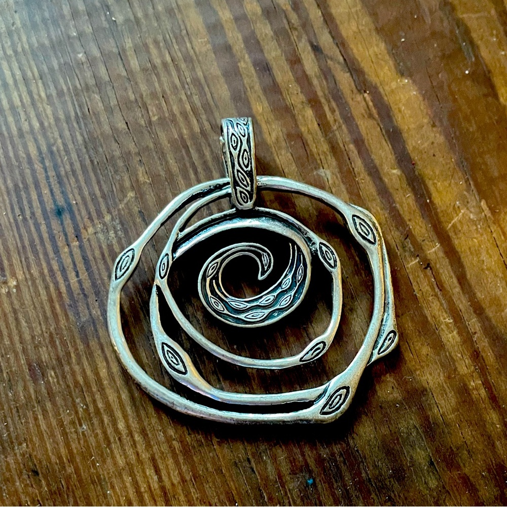 Pendant